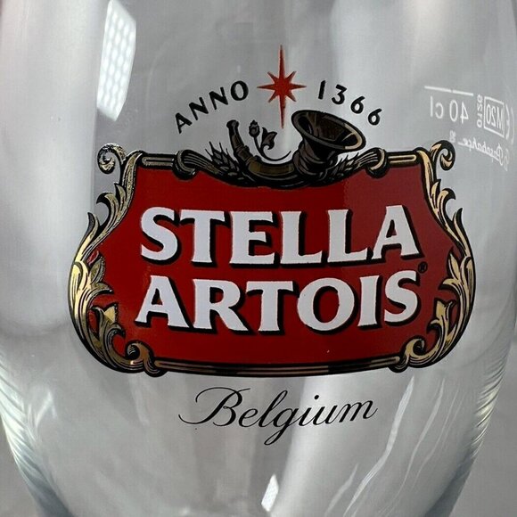 THE 2020 STELLA ARTOIS CHALICE Official 40cl Gold Rimmed Beer Glass Belgium - Picture 2 of 6